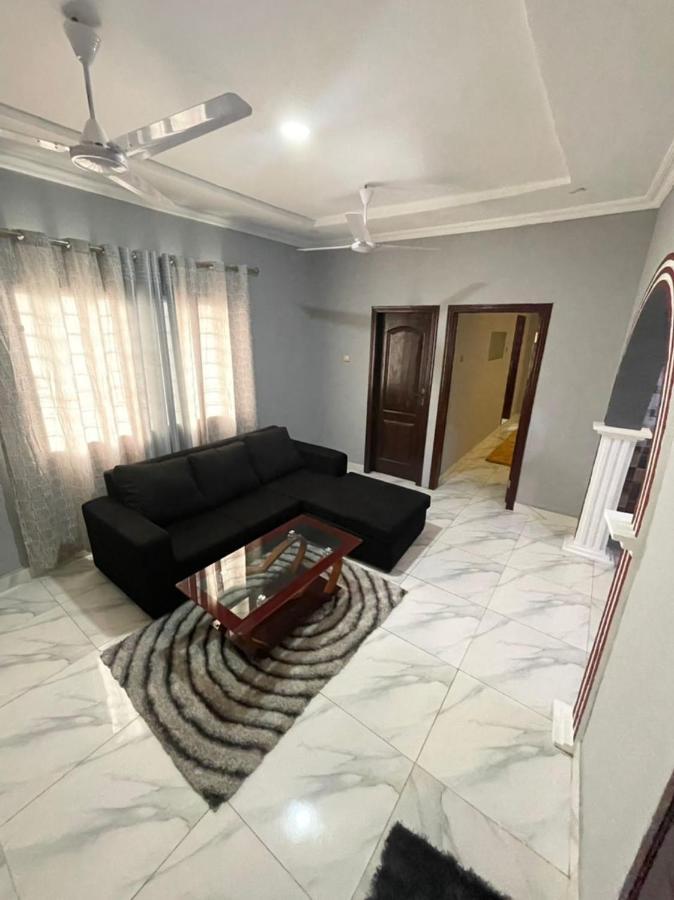 Detouz Lodging Apartment Акра Екстериор снимка