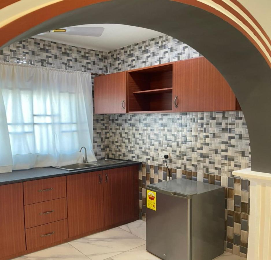 Detouz Lodging Apartment Акра Екстериор снимка