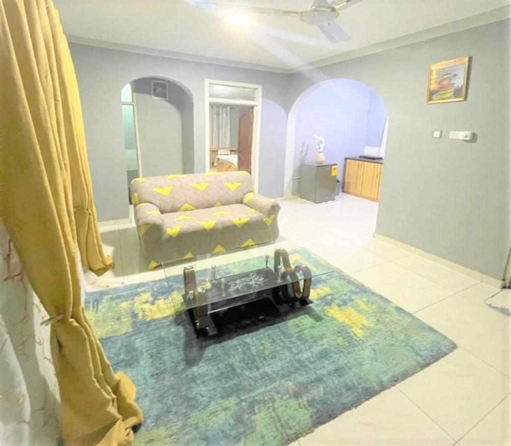 Detouz Lodging Apartment Акра Екстериор снимка